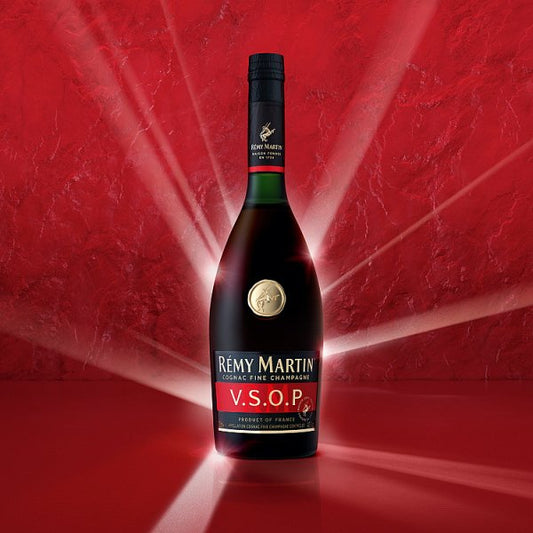 Rémy Martin VSOP Cognac Fine Champagne 70cl – image 2