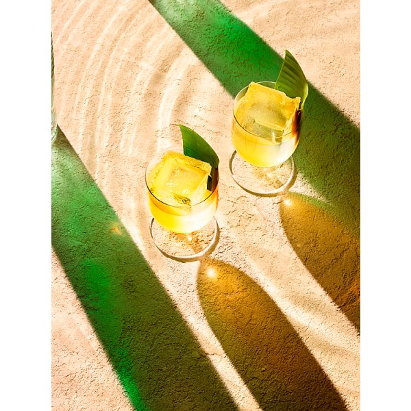 ISLE OF WIGHT DISTILLERY Mermaid Zest Gin 70cl Bottle – image 3