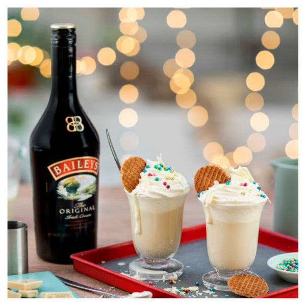 Baileys Original Irish Cream Liqueur Vol 1.5L Bottle – image 3