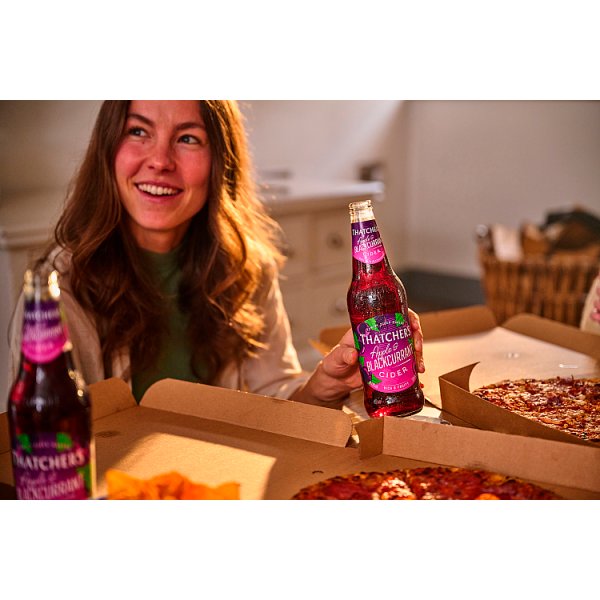 Thatchers Apple and Blackcurrant Cider 6 x 500ml – image 4